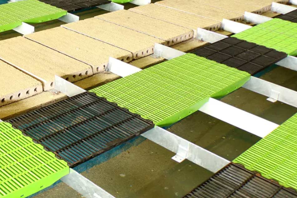 Solving Swine Farming Challenges with Swine Cast Iron Slat: The Ultimate Flooring Solution