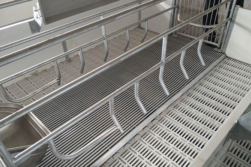 Introducing Deba Brothers Galvanized Triangular Bar (TriDEK) Flooring System